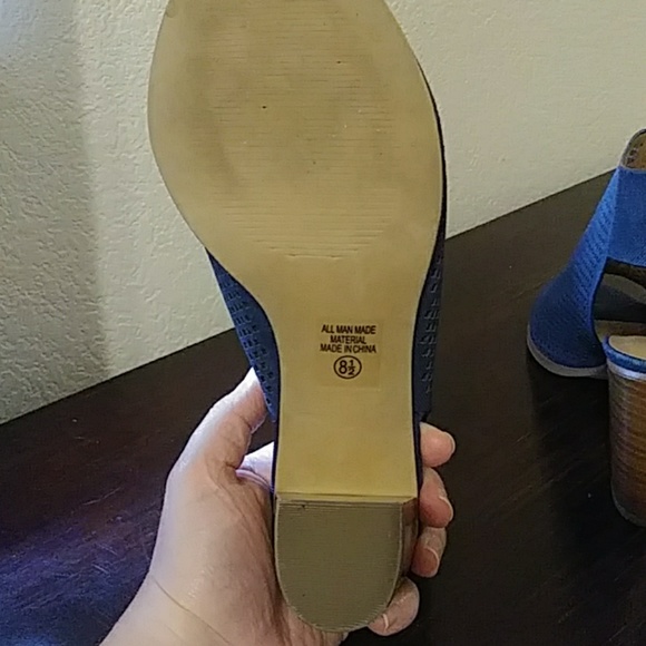 Peeptoe Sling Back Shooties - Picture 4 of 4